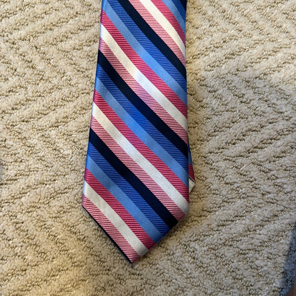 Jos A Bank Colorful Tie